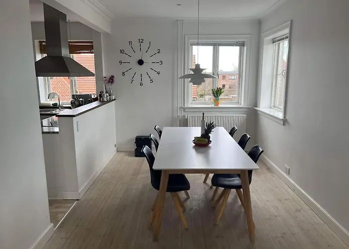 Familievenlig Taet Pa Amager